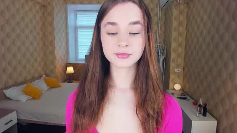 Julie online show from October 10, 9:58 am