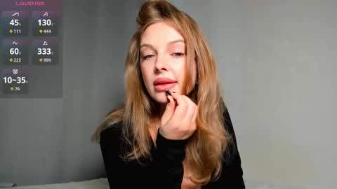 Snapshot of mercedescutee chatting on September 25, 3:44 pm mercedescutee online show from September 25, 3:44 pm