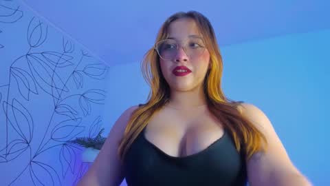 merida06 online show from October 29, 3:44 am