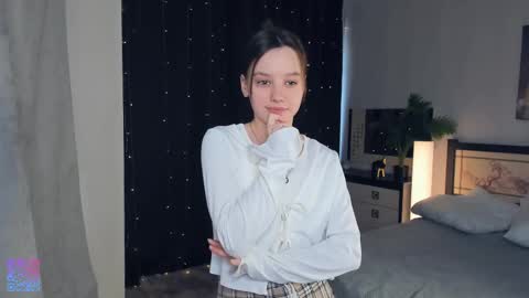 Lollita online show from March 6, 7:03 am