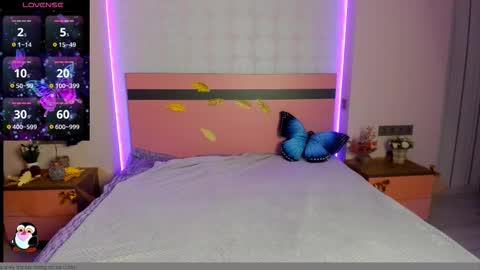 merymidnight online show from November 17, 7:20 am