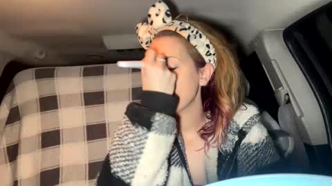 mezzy69 online show from January 20, 9:24 am