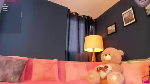 Mhia  online show from September 11, 7:25 pm