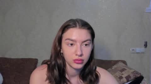 LINA online show from September 11, 11:54 am