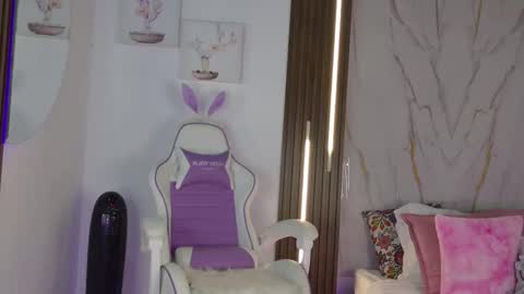 Mia Blonde online show from September 13, 7:11 pm