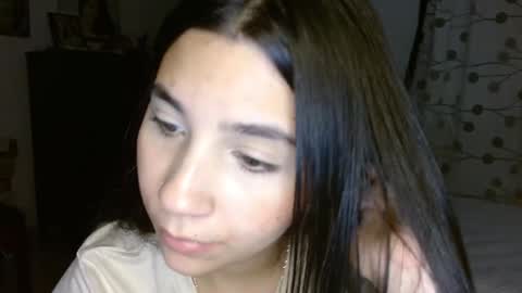 Mia online show from January 5, 12:52 am