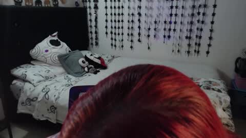 mia online show from February 18, 12:54 am