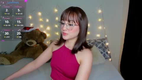 Snapshot of mia_blaiir chatting on December 21, 11:56 pm Mia Blair online show from December 21, 11:56 pm