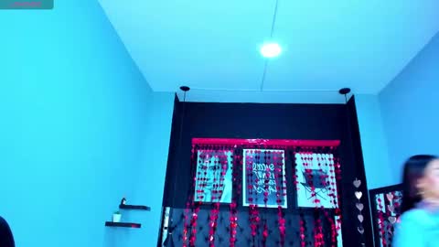 mia brooklyn   online show from February 23, 11:47 am