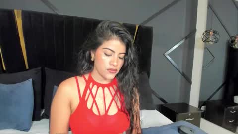 Mia Cano online show from November 3, 1:48 pm