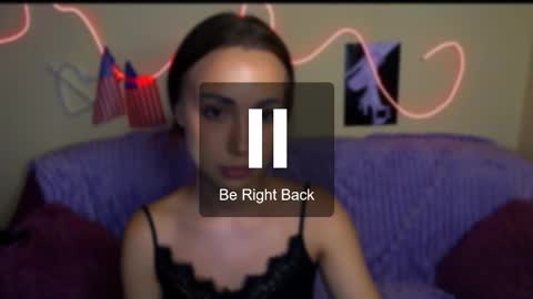 mia_cutie77 online show from September 23, 11:08 am