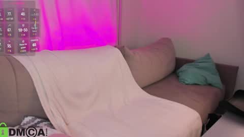 Mia online show from May 29, 3:26 am