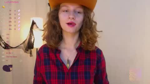 Mia  online show from November 1, 5:06 pm