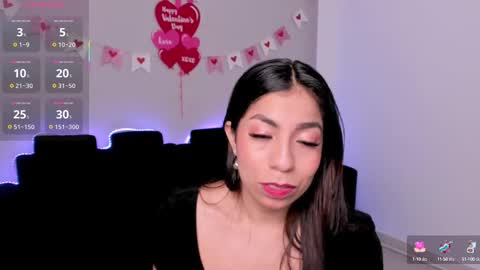 Mia online show from March 1, 12:01 pm