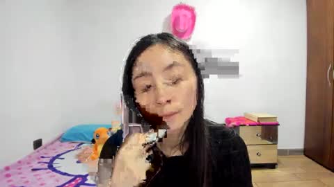 Snapshot of mia_kanee chatting on December 27, 12:29 am mia kaneee online show from December 27, 12:29 am