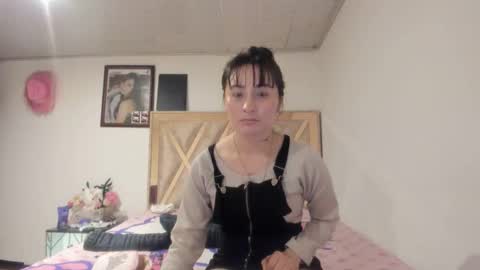 Snapshot of mia_kanee chatting on October 18, 1:30 am mia kaneee online show from October 18, 1:30 am