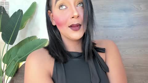 mia_lacy online show from February 1, 7:44 pm