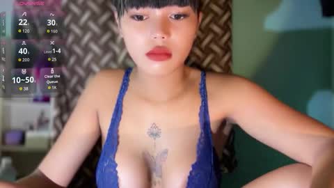 M I A online show from February 25, 2:54 am