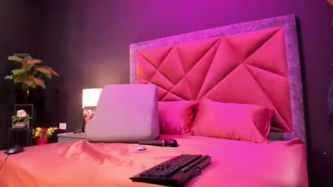 Snapshot of mia_milff chatting on September 16, 7:55 pm MIA online show from September 16, 7:55 pm