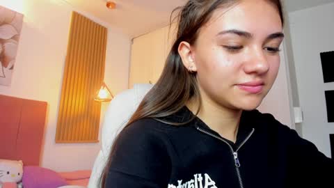 Mia Nevaeh - follow me online show from January 21, 10:08 pm