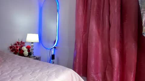 mia_nova5 online show from June 24, 11:42 am