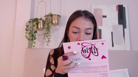 mia_oconner online show from January 7, 1:03 pm