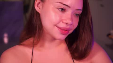 VixenMia online show from November 11, 3:35 am