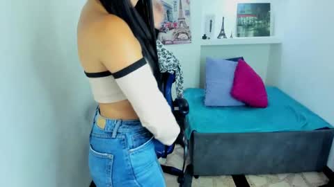 Snapshot of miaa_scott chatting on September 25, 12:15 pm online show from September 25, 12:15 pm