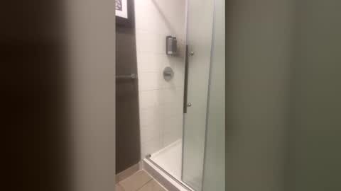 Mia Baby online show from December 14, 7:30 pm