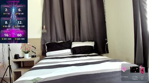 Mia Angel online show from December 31, 6:02 pm