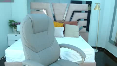 Mia Rodriguez online show from March 24, 8:36 pm