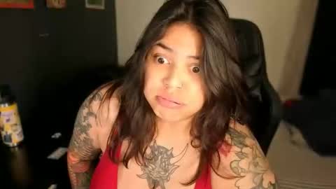 Mia online show from April 18, 3:09 am