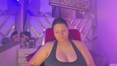   online show from February 22, 9:21 pm