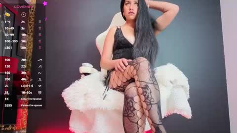 Mia Carter  Schedule 800 - 1430 gtm-5 online show from December 21, 4:17 am