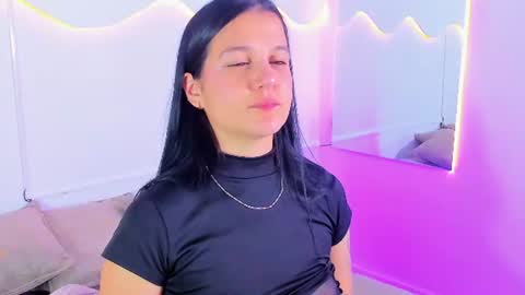 MIA online show from June 11, 8:38 pm
