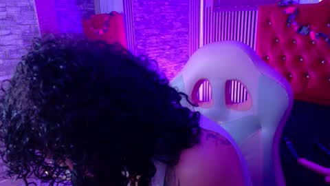 MIA VELEZ online show from February 10, 4:37 am