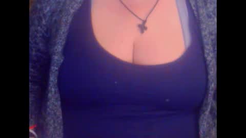 Snapshot of miamimistress chatting on March 10, 5:22 am maya online show from March 10, 5:22 am