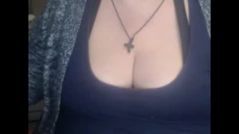 Snapshot of miamimistress chatting on February 6, 5:51 pm maya online show from February 6, 5:51 pm