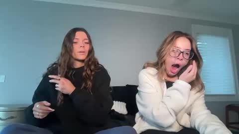 miamoorexo online show from February 9, 5:26 pm