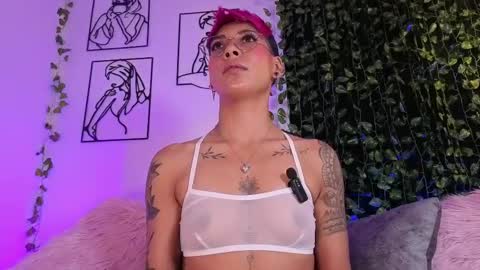 Snapshot of miamorgann chatting on October 18, 3:26 pm Mia Morgann online show from October 18, 3:26 pm
