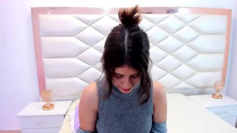 Sweetie Mia online show from February 20, 12:25 pm