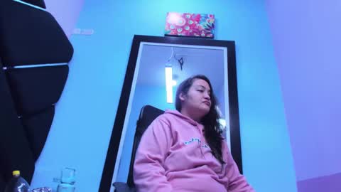 MiaRouse online show from April 19, 11:40 pm