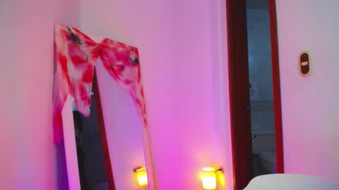 miascarlet_16 online show from October 25, 2:03 pm