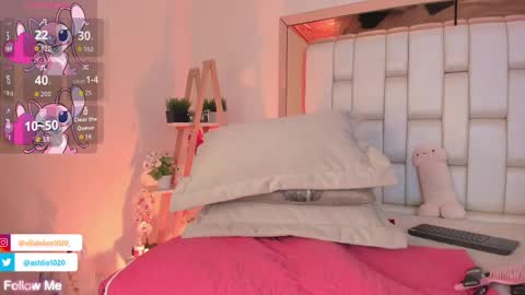Snapshot of miavillalobos_ chatting on September 19, 2:05 pm Mia Villalobos online show from September 19, 2:05 pm