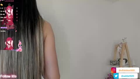 Snapshot of miavillalobos_ chatting on February 14, 4:09 pm Mia Villalobos online show from February 14, 4:09 pm