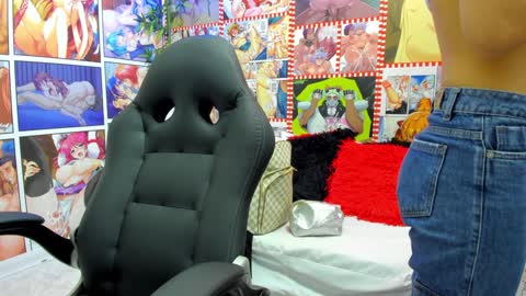 michel_lopez18 online show from December 17, 10:55 am