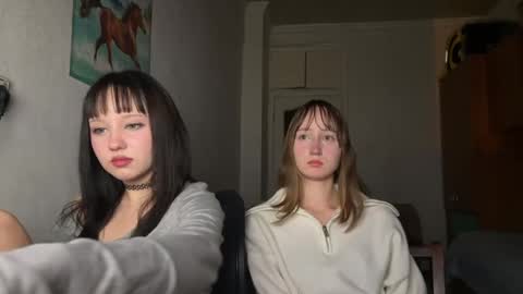 Snapshot of michelle_neely chatting on September 15, 2:47 pm michelle_neely online show from September 15, 2:47 pm