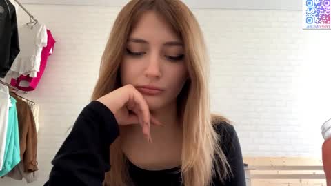 Jenny online show from April 25, 10:18 am