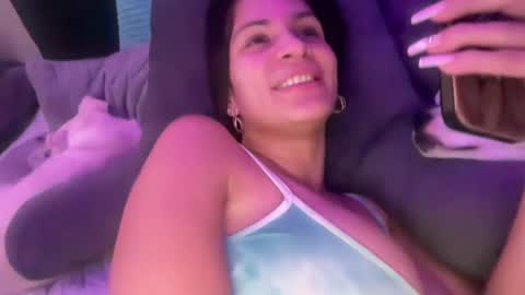 Skye online show from February 7, 4:48 am