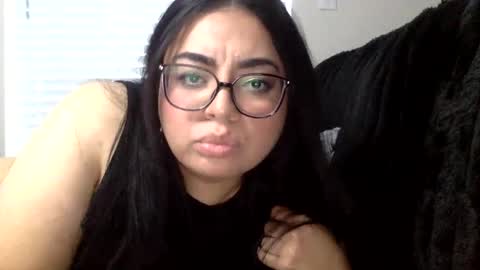 midnightbruja111 online show from September 30, 6:02 pm